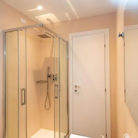 Casa Lidia In Zona Strategica