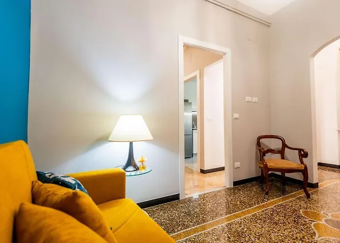 Casa Lidia In Zona Strategica Apartmán *